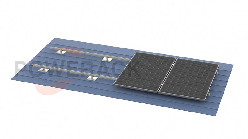 Introducción a los sistemas de instalación solar para techos de tejas asfálticas