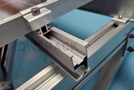 Abrazaderas de extremo ajustables universales Powerack Solar Advantage